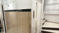 Treppenhaus mit Lift