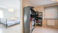 Angrenzendes Ankleidezimmer