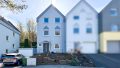 Frontansicht mit Garage