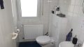 Personal-WC im Windfang