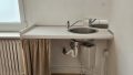 Waschbecken Hauptraum