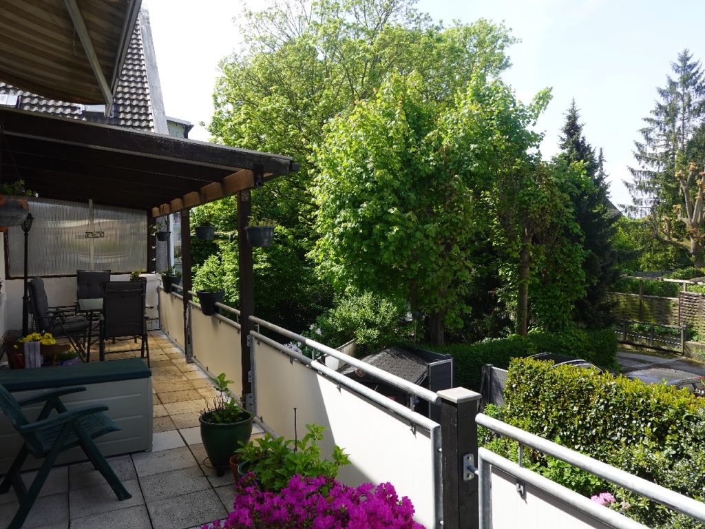 22 m² großer Balkon mit Süd-Westausrichtung