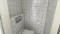 Gäste-Toilette mit Dusche