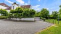 Einfahrt Tiefgarage und Spielplatz