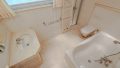 Badezimmer EG