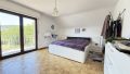 Elternschlafzimmer mit Balkon