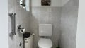 separates WC