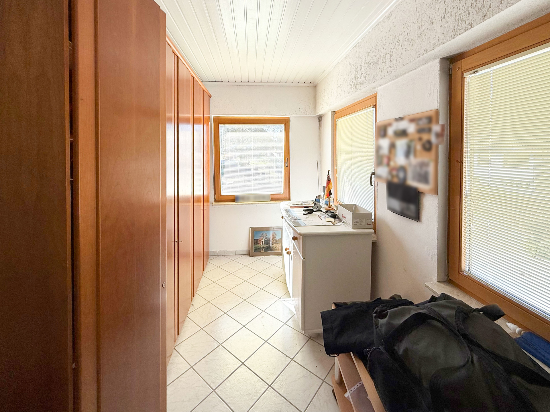 OG ehem. Balkon - Büro/Ankleide