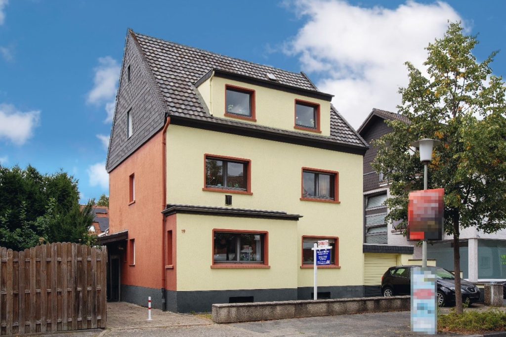 Straßenansicht