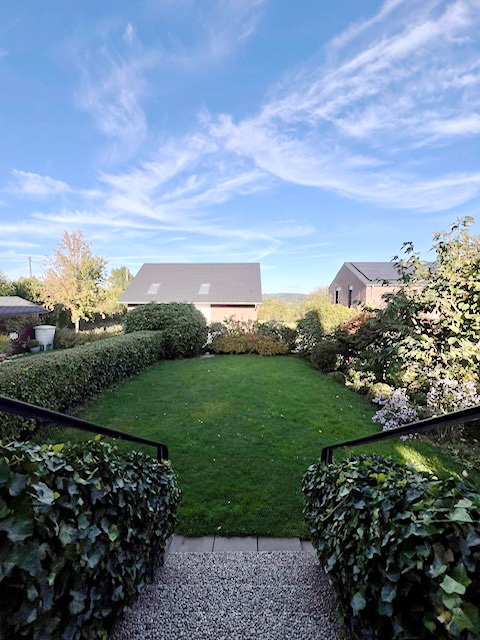 Haushälfte 2 Blick in den Garten