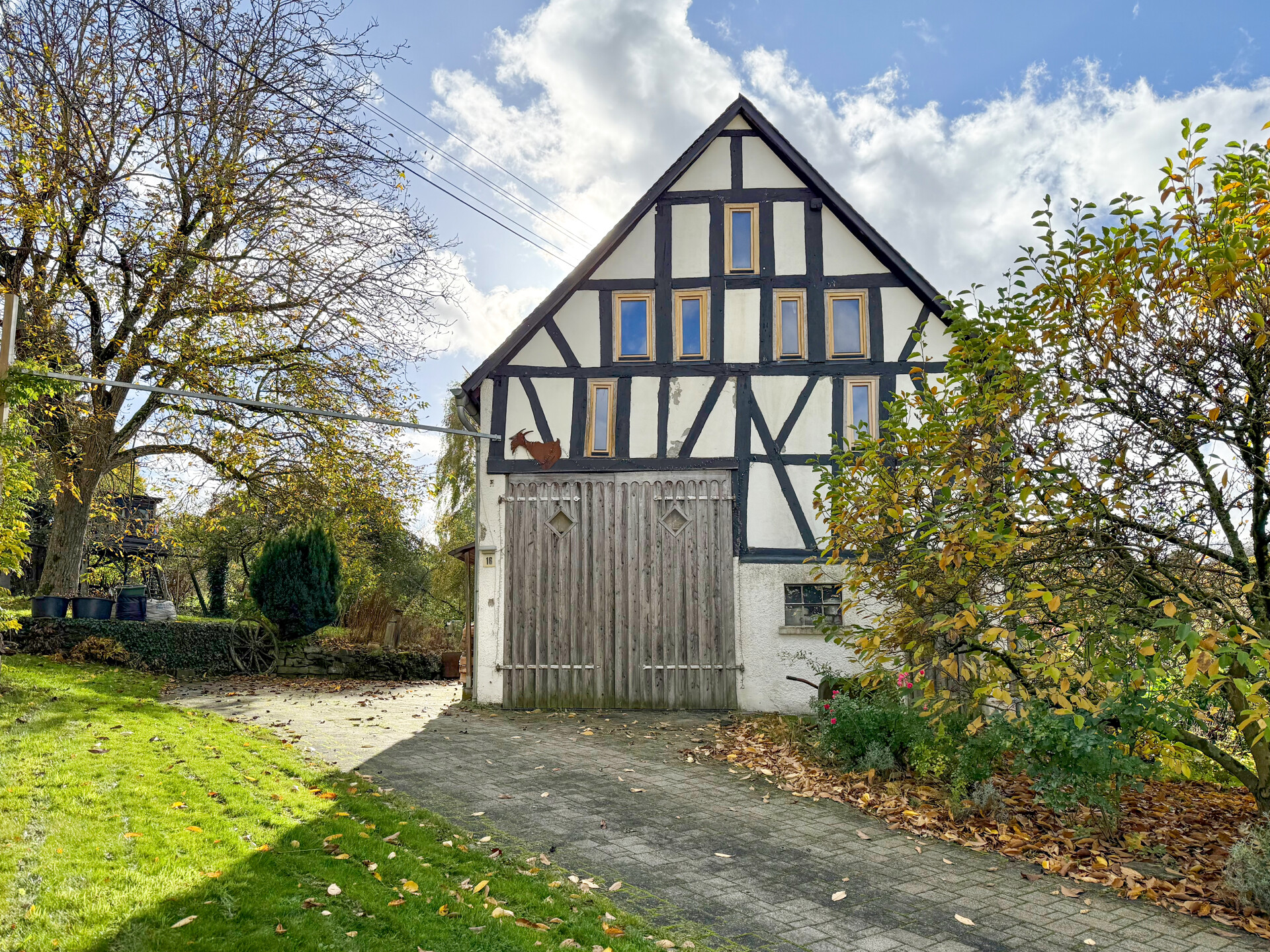 Zufahrt zum Grundstück