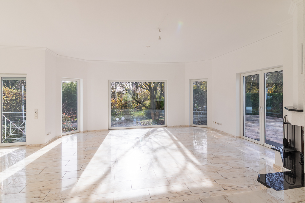 Blick ins Wohnzimmer