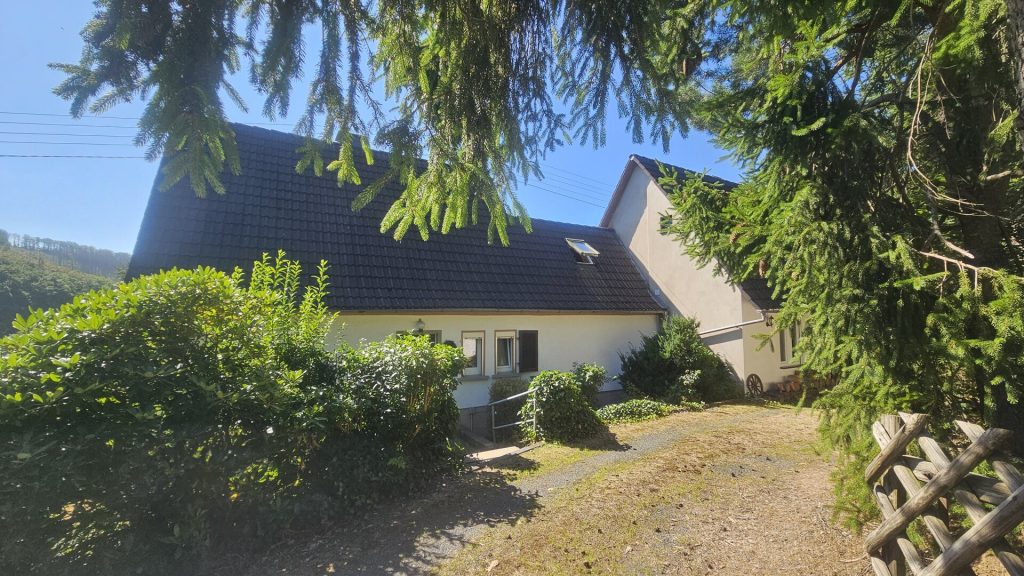 Zufahrt zur Immobilie 