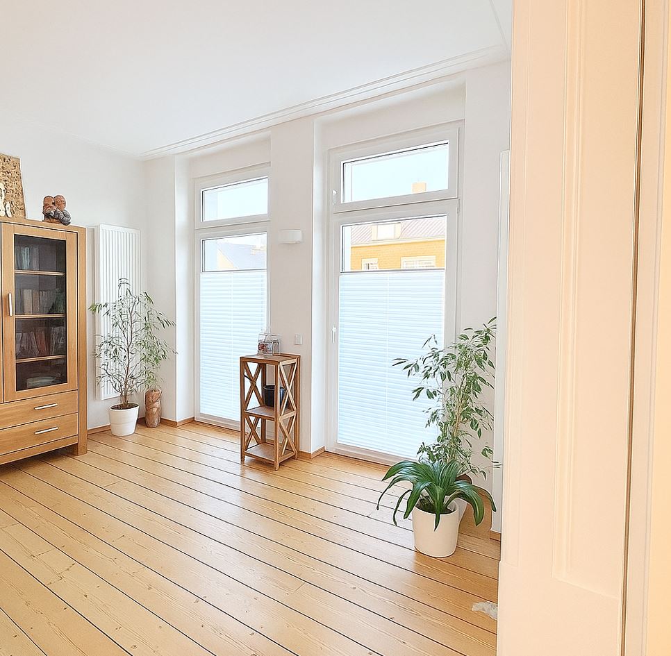 Zwewifacher Zugang auf die Terrasse