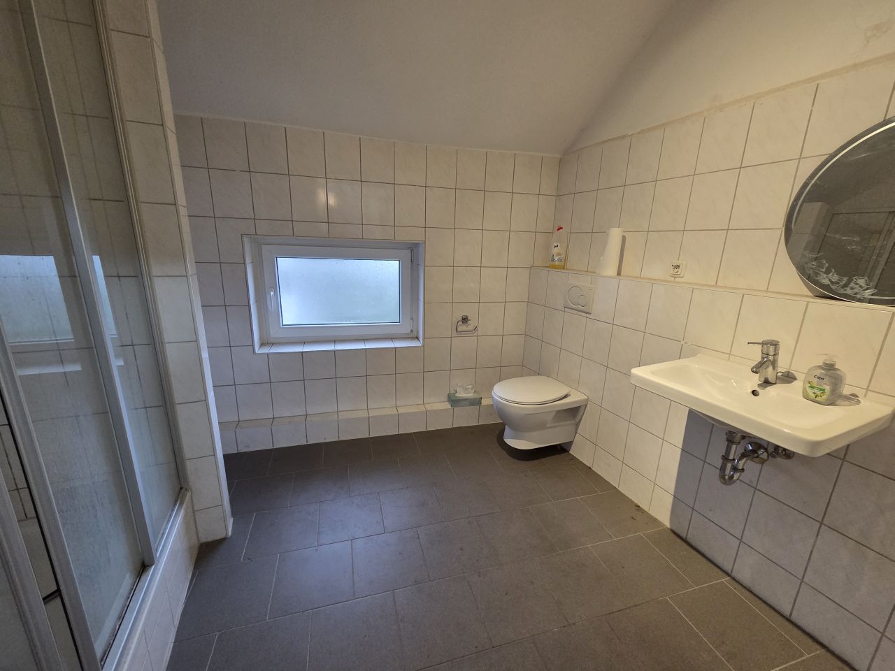 Badezimmer im Obergeschoss