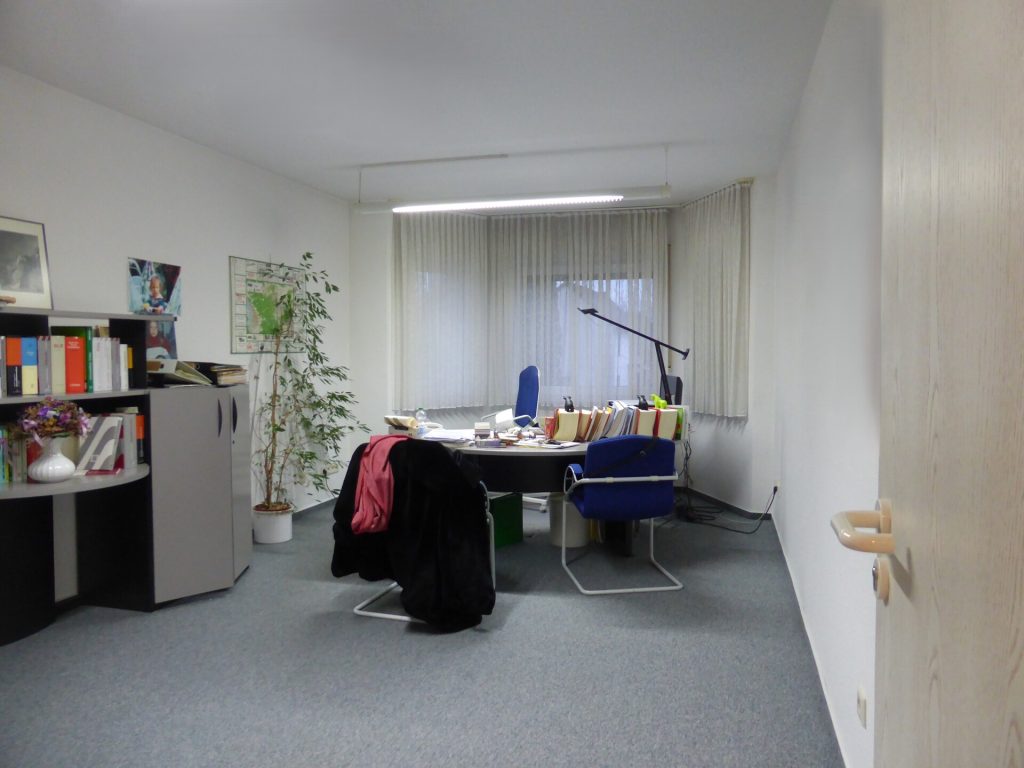 Büro 1