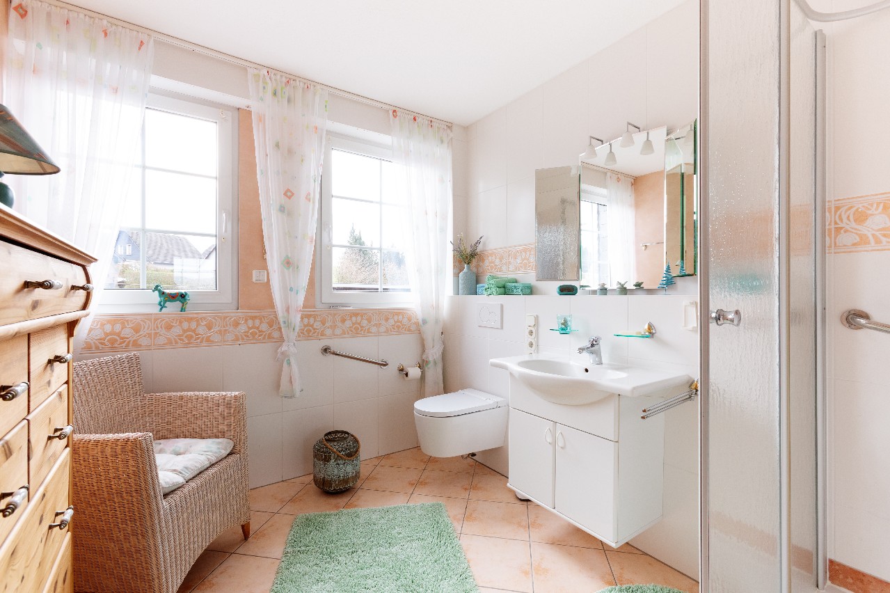 Geschmackvolles Duschbad