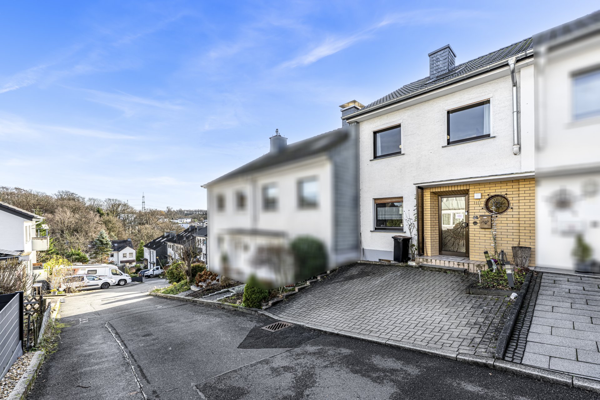 Straßenansicht