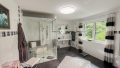 Badezimmer EG (2)