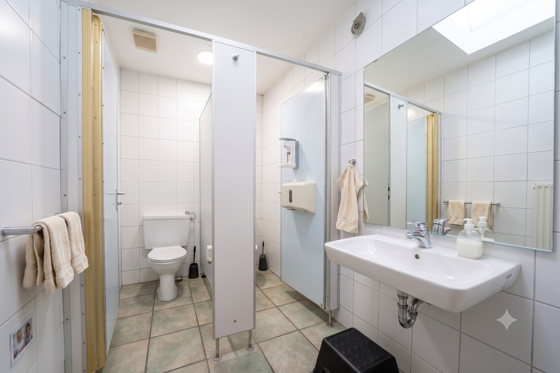 WC Kita KI generiert