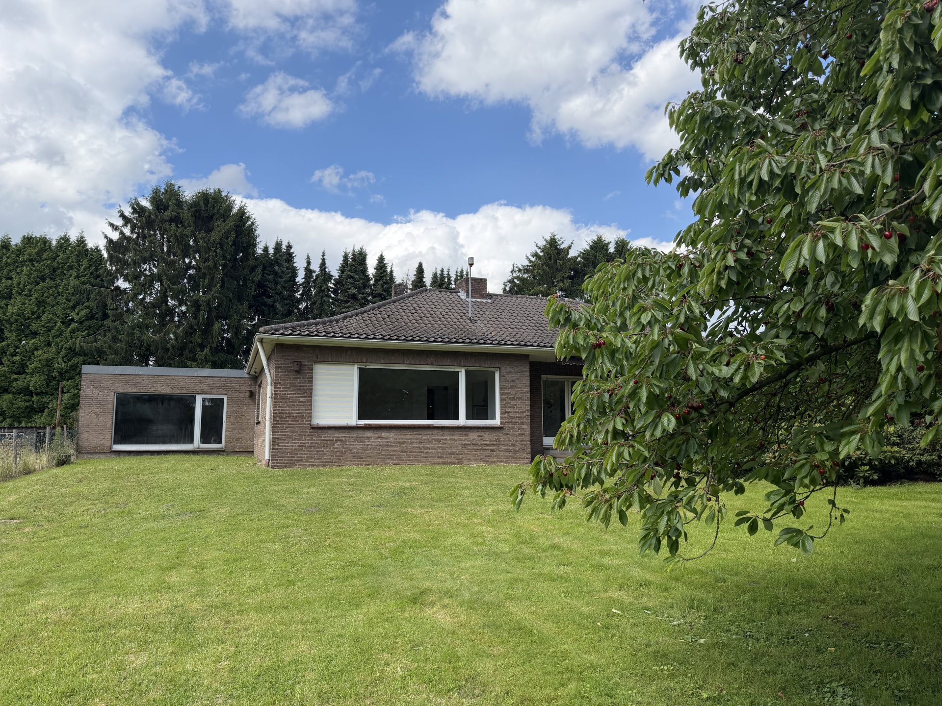 Bungalow mit Anbau