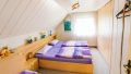 Erstes Schlafzimmer im DG