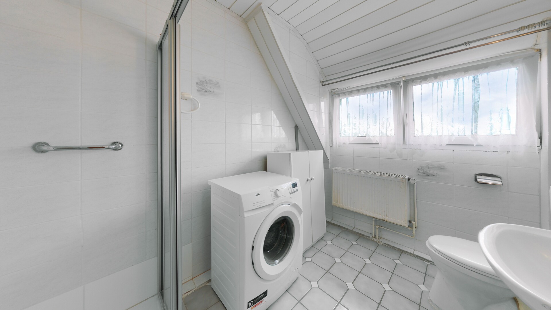 Badezimmer_Vorderhaus