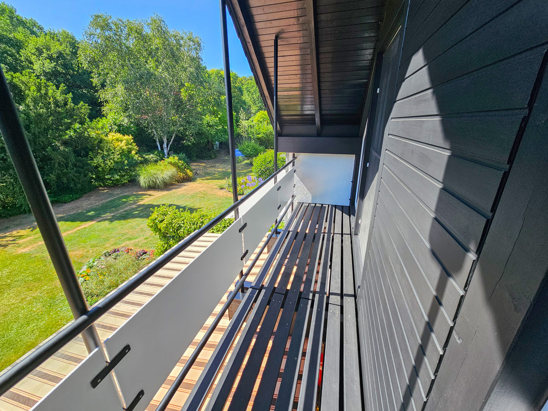 Balkon zur Gartenseite