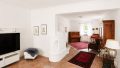 Das ca. 38 m² große Wohnzimmer Foto III