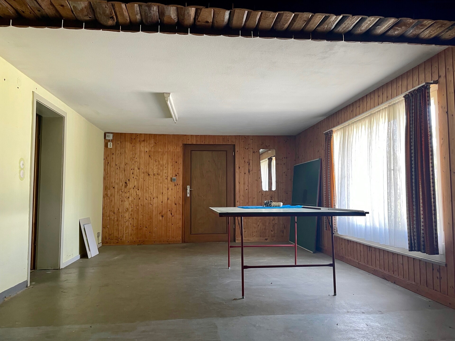 Hobbyraum/Partykeller mit Zugang zum Carport (UG)
