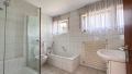 OG Badezimmer