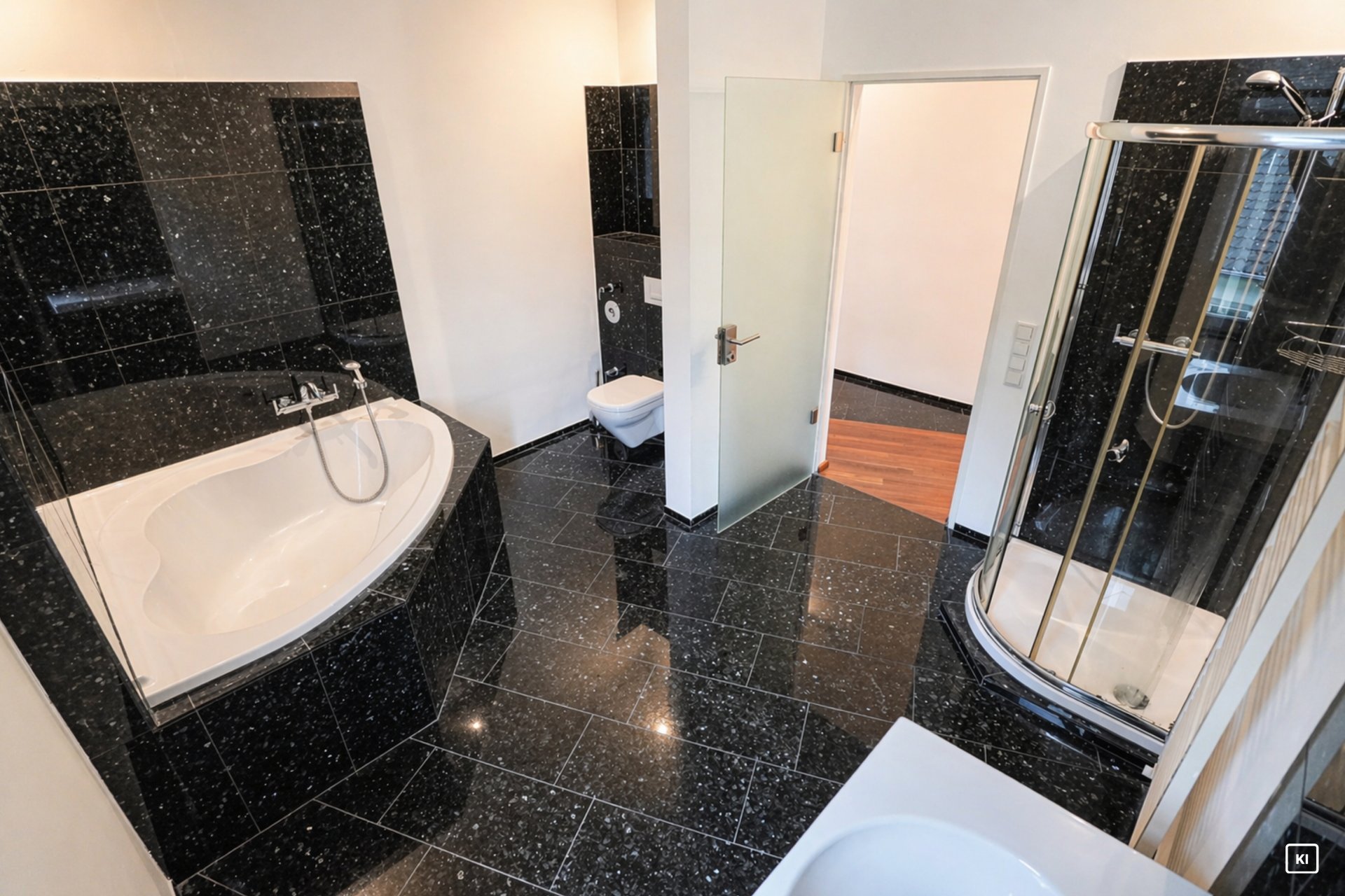 Modernes Tageslichtbad Foto I