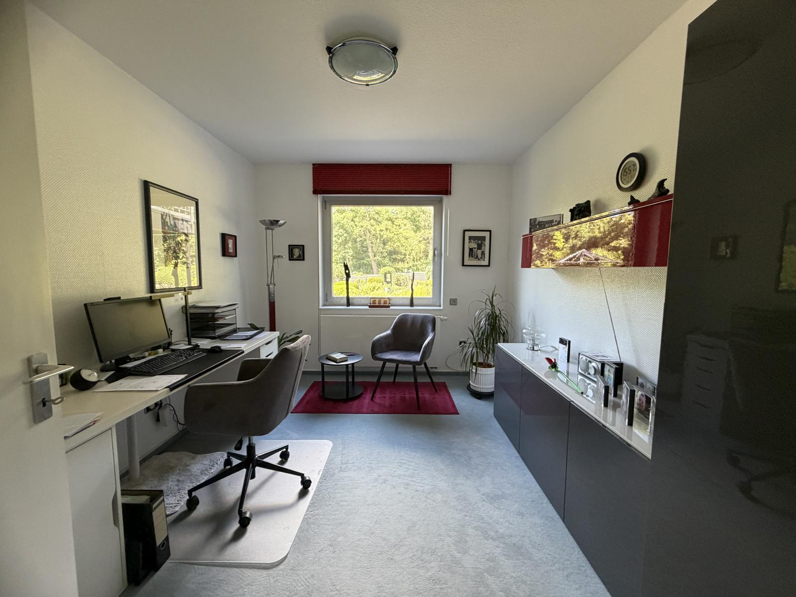 Kinder-/Gäste-/Arbeitszimmer