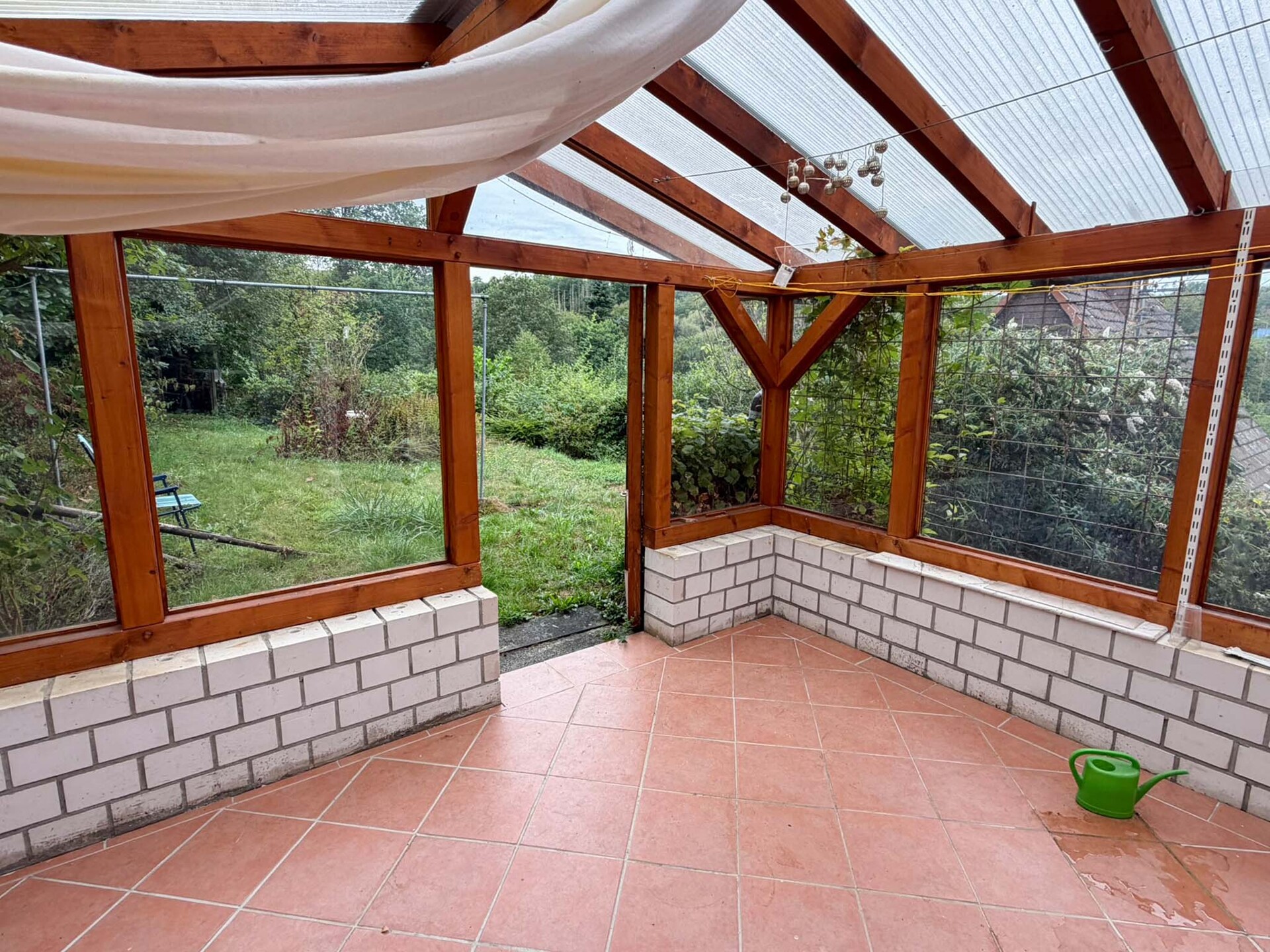 überdachte Terrasse