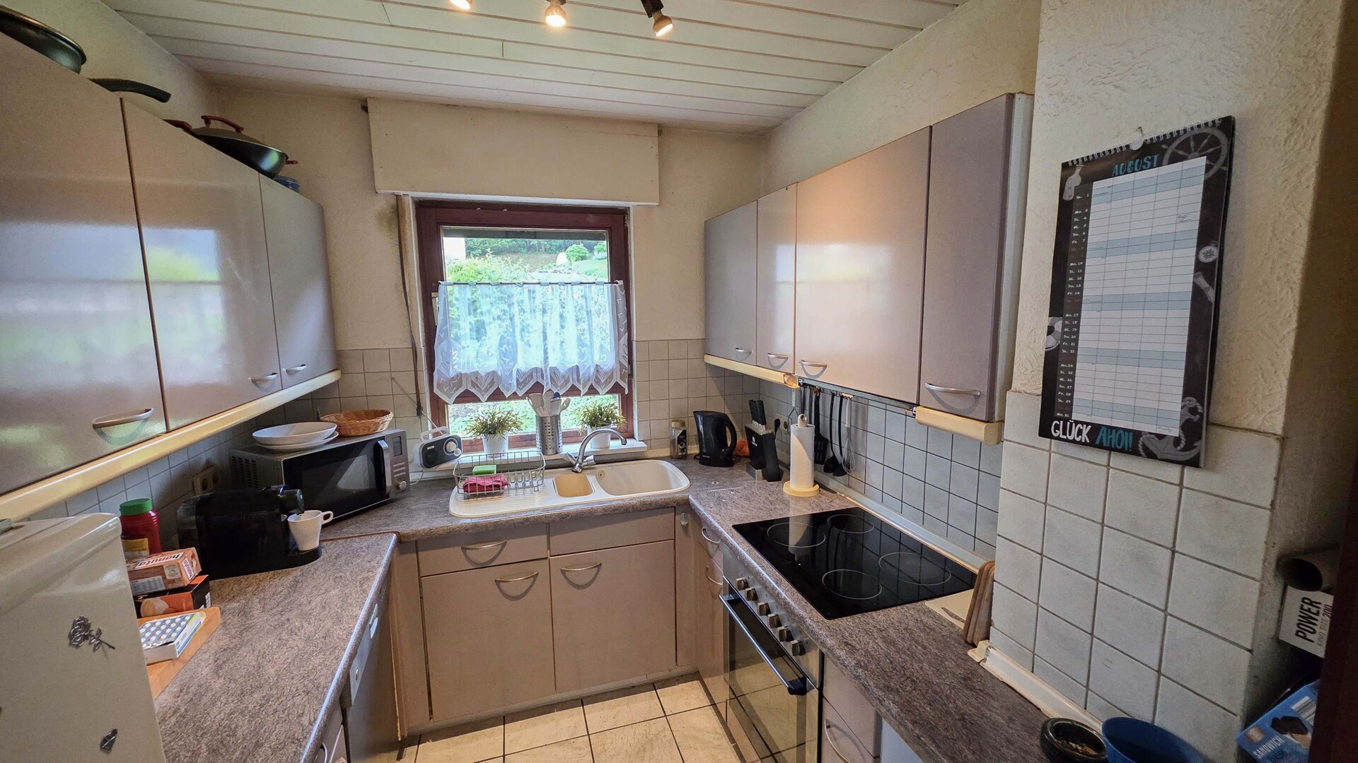 Küche (EG)