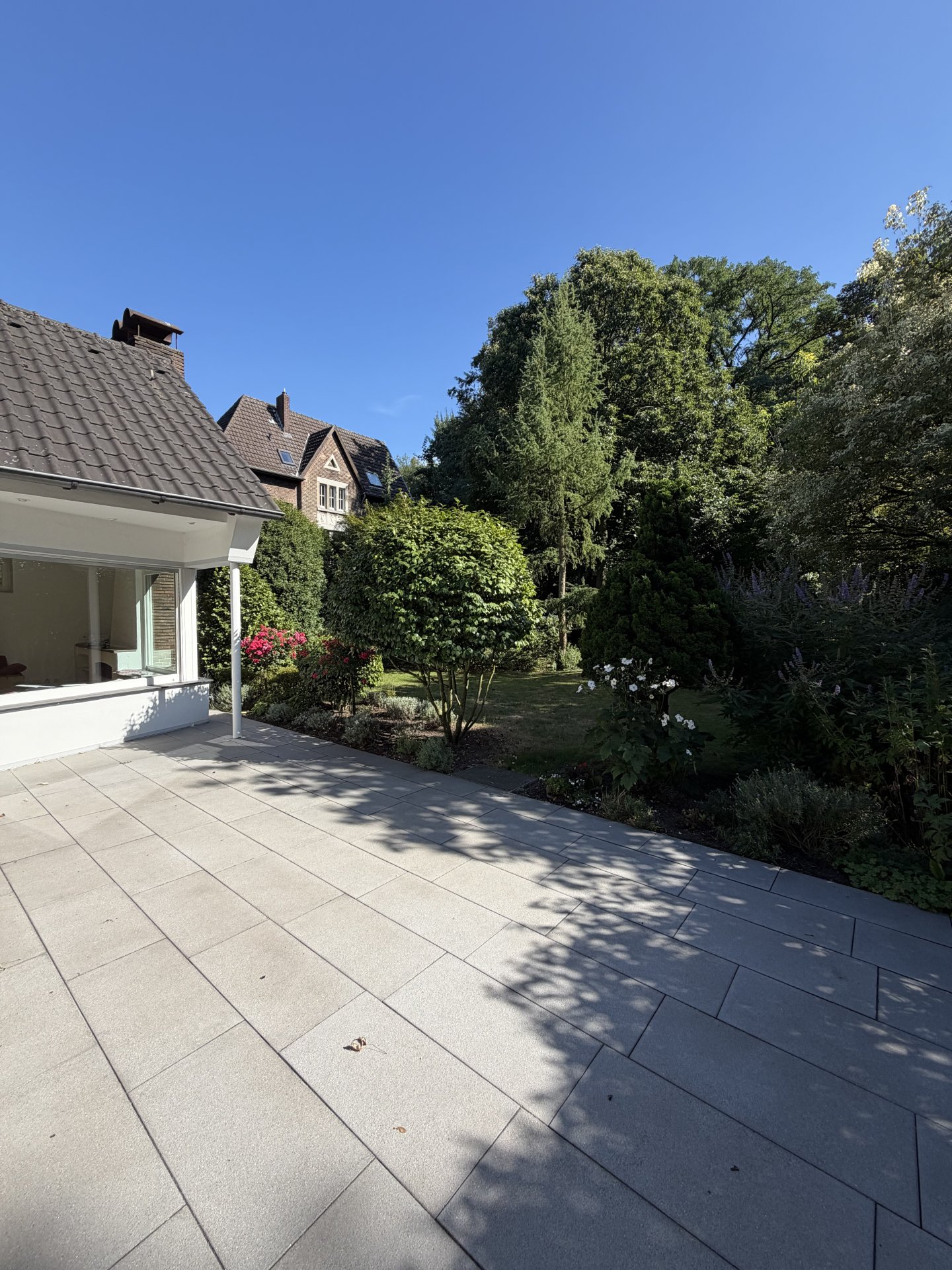 Terrasse mit Blick Garten