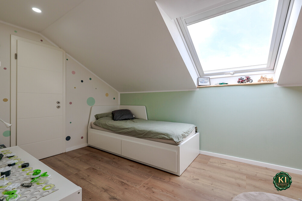 Schlafzimmer 2 OG