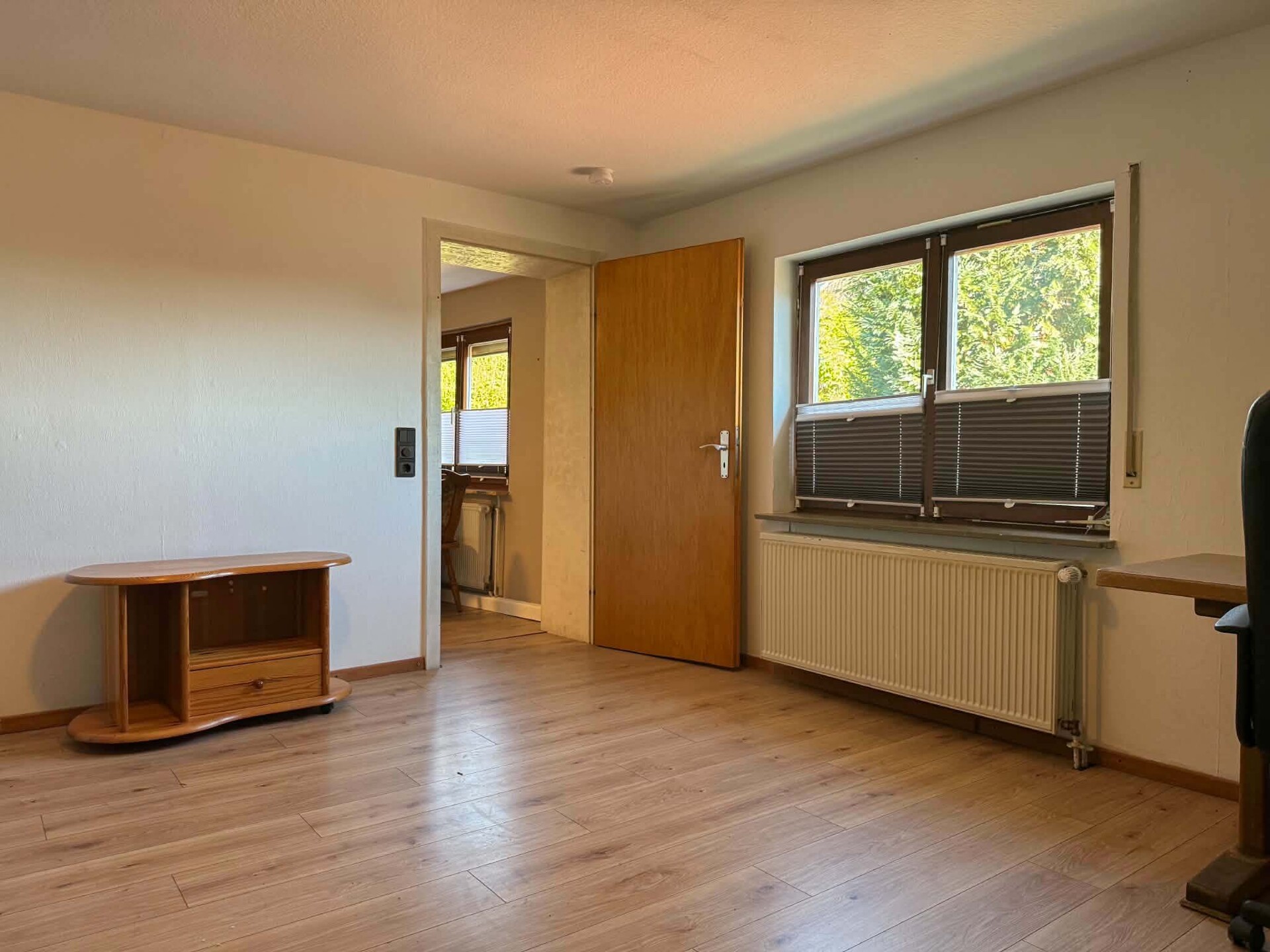 Büro EG