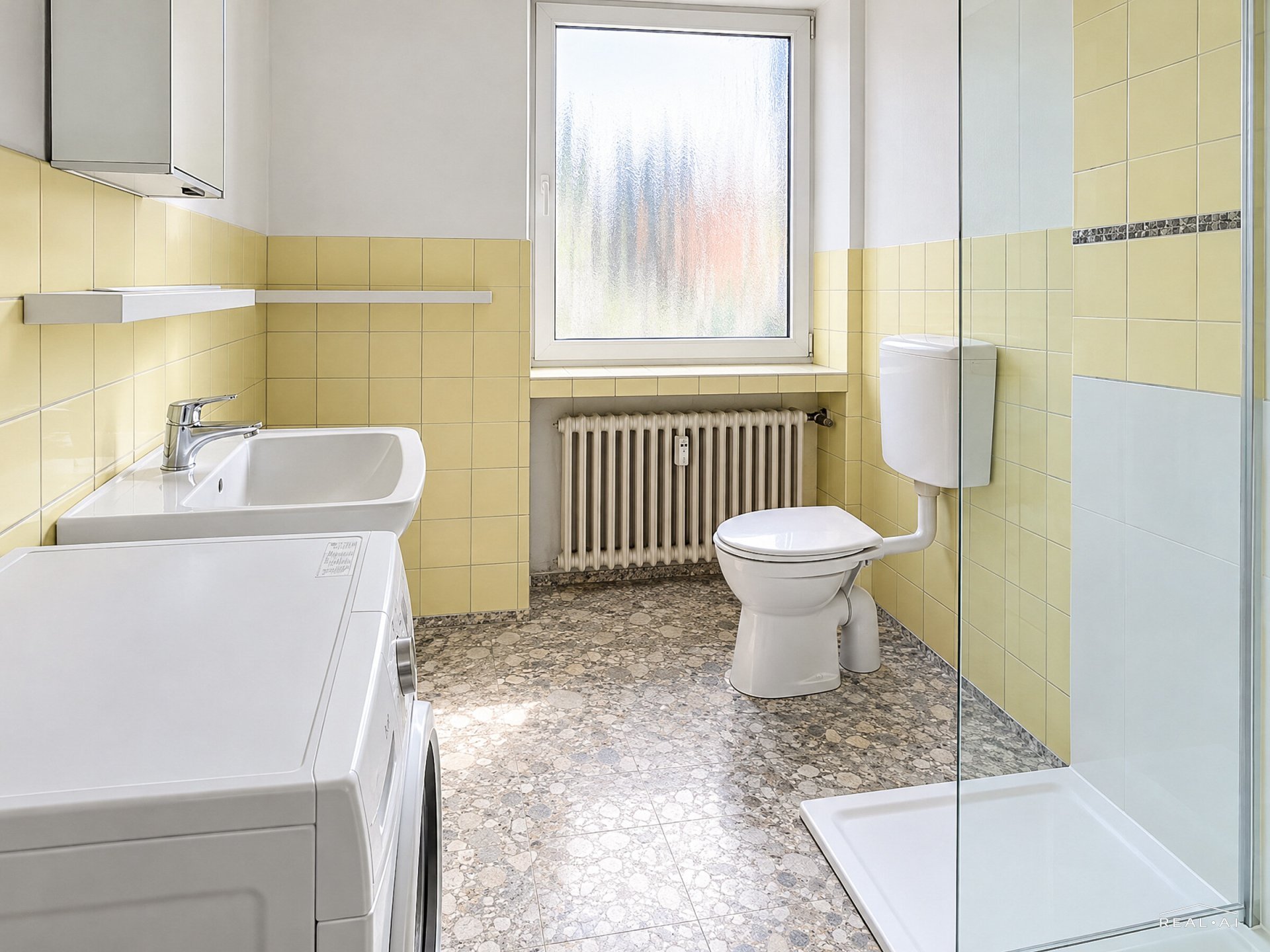Badezimmer 1. OG Links