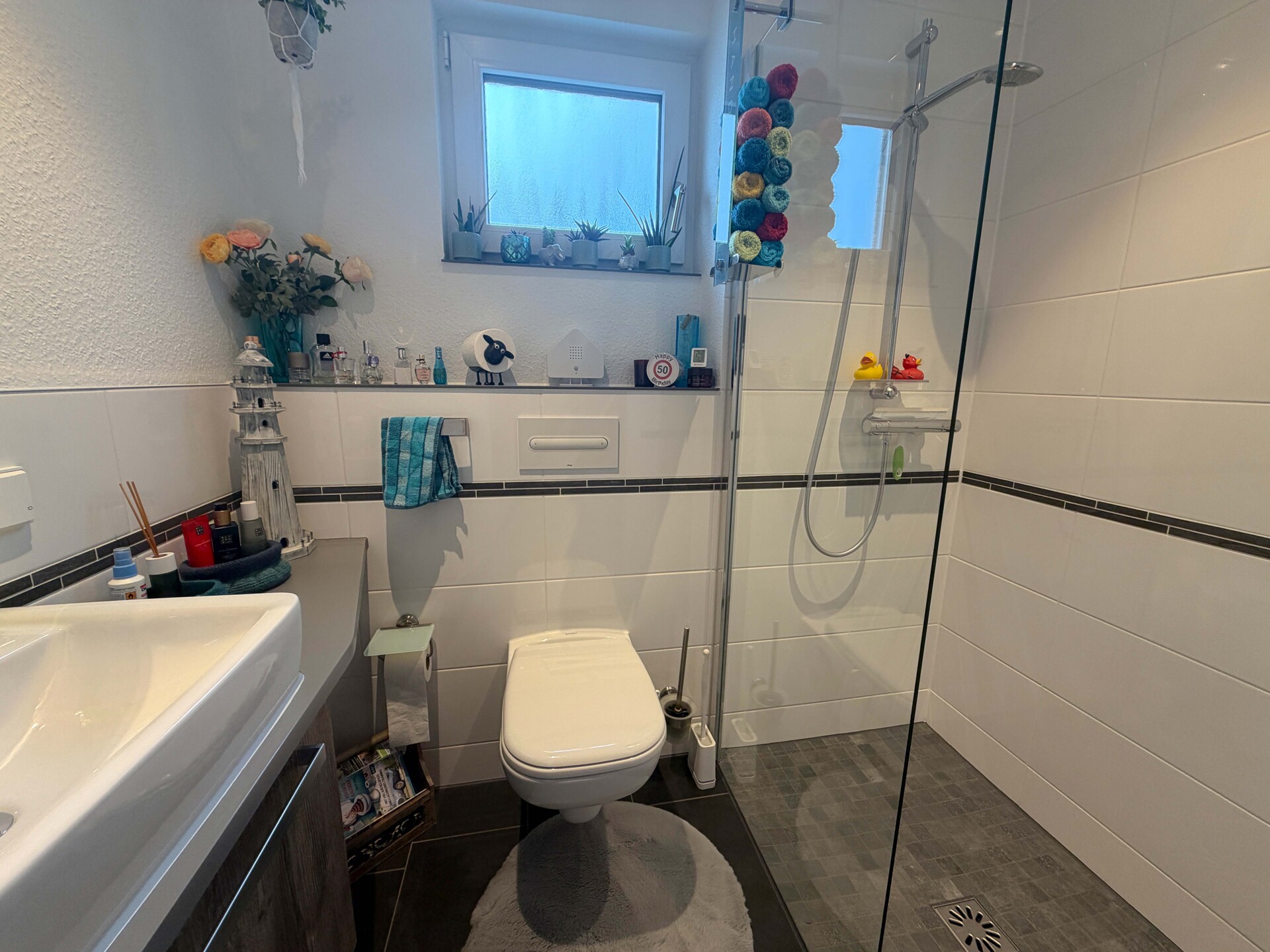 WC mit Dusche EG