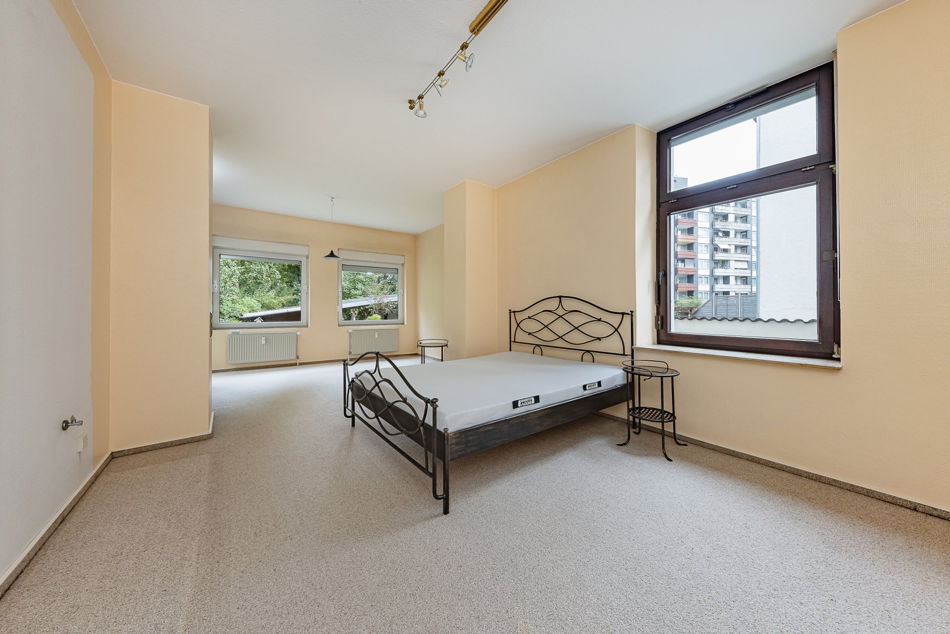 Appartement: Wohn- und Schlafraum