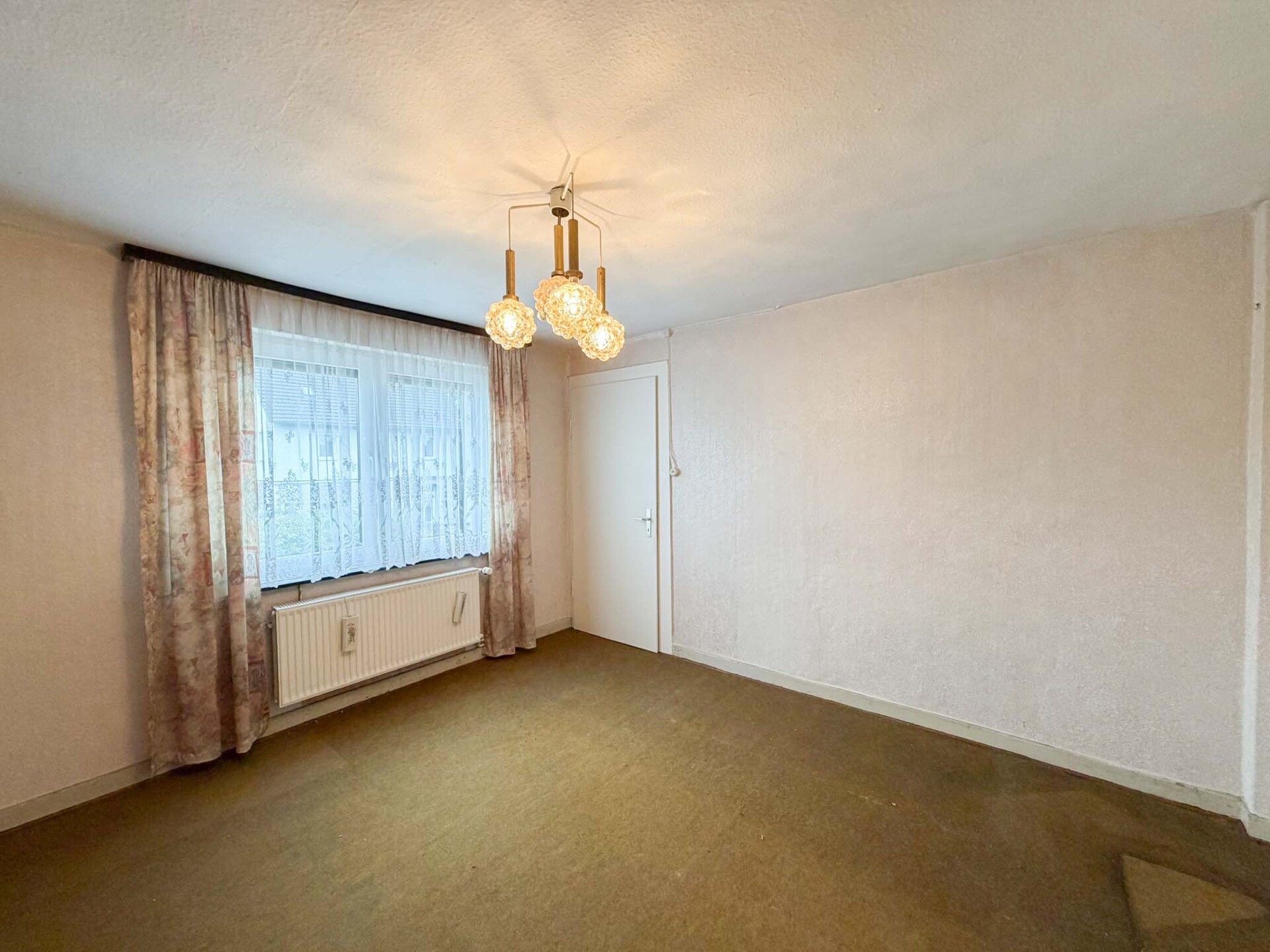 Wohnzimmer (EG)