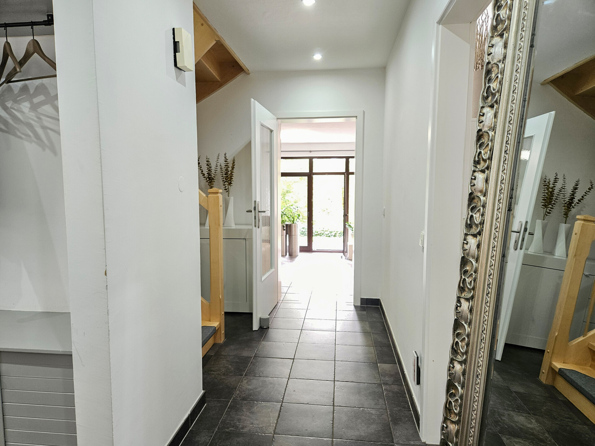Flur EG Haupthaus