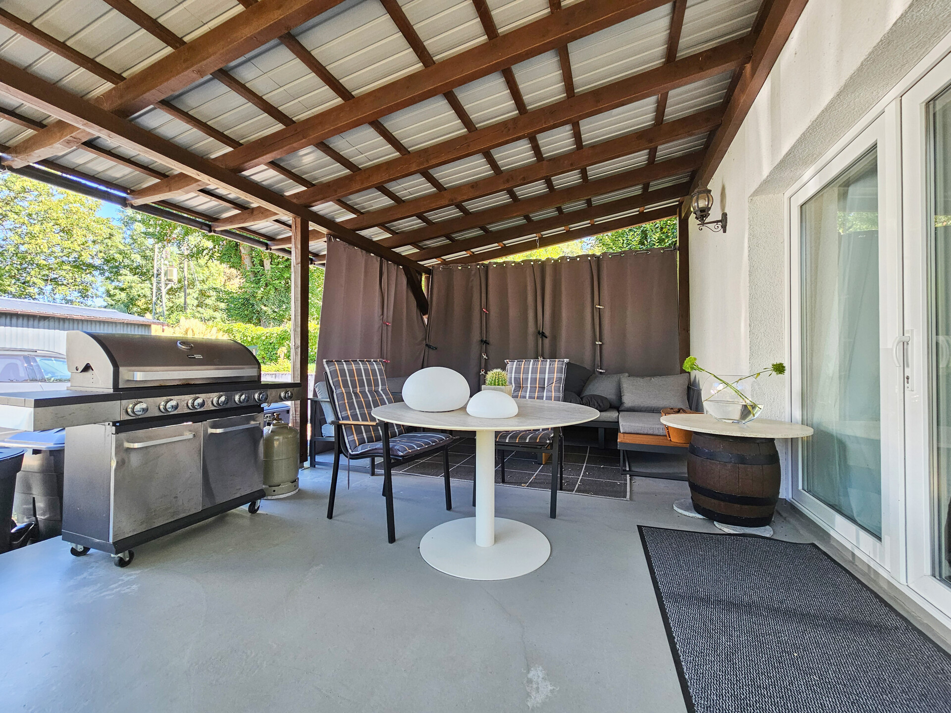 Terrasse Nebenhaus